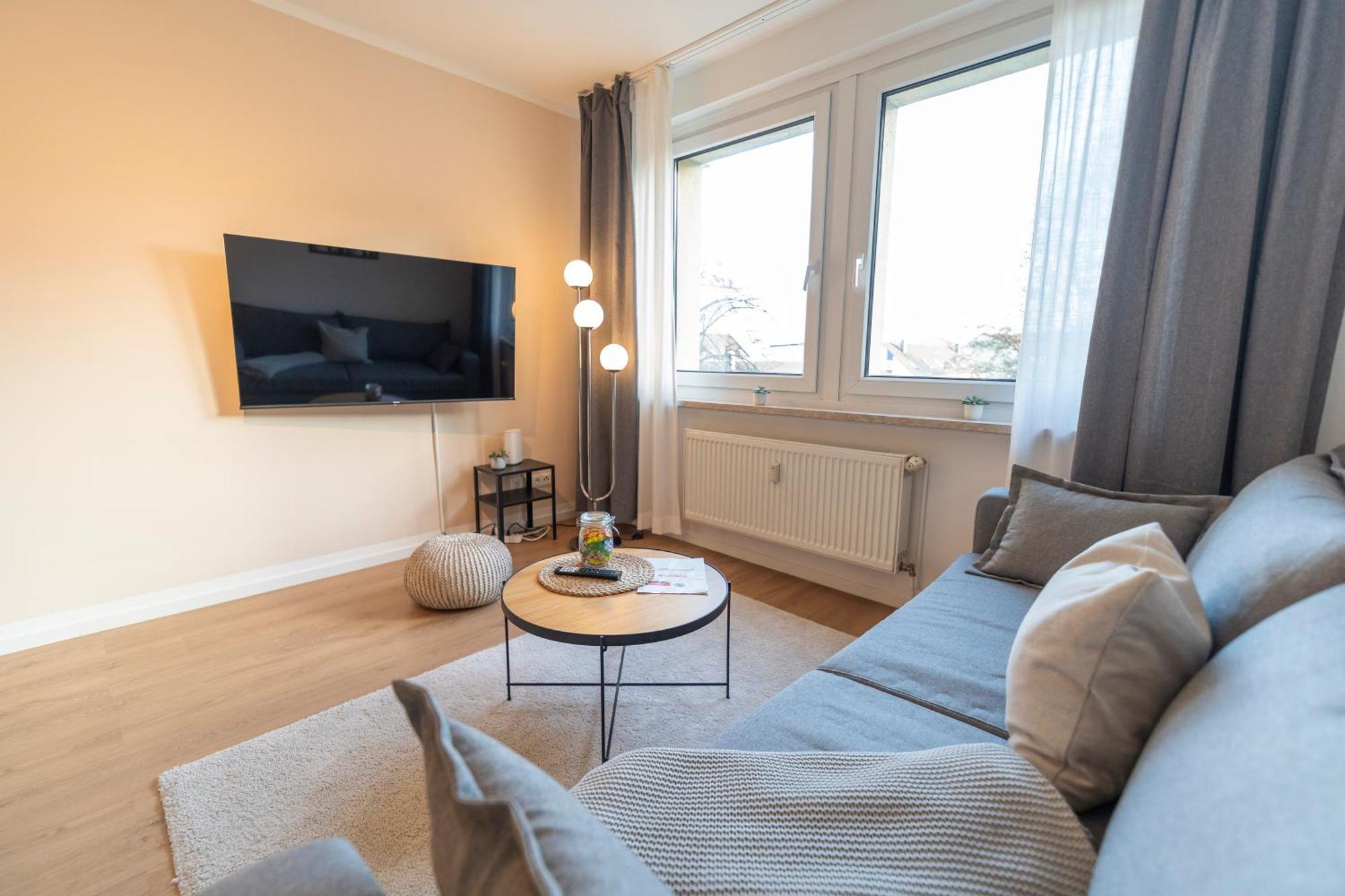 Rr - Stylish Apartment 50Qm - Wifi - Washer - Tv Magdeburg Exterior foto